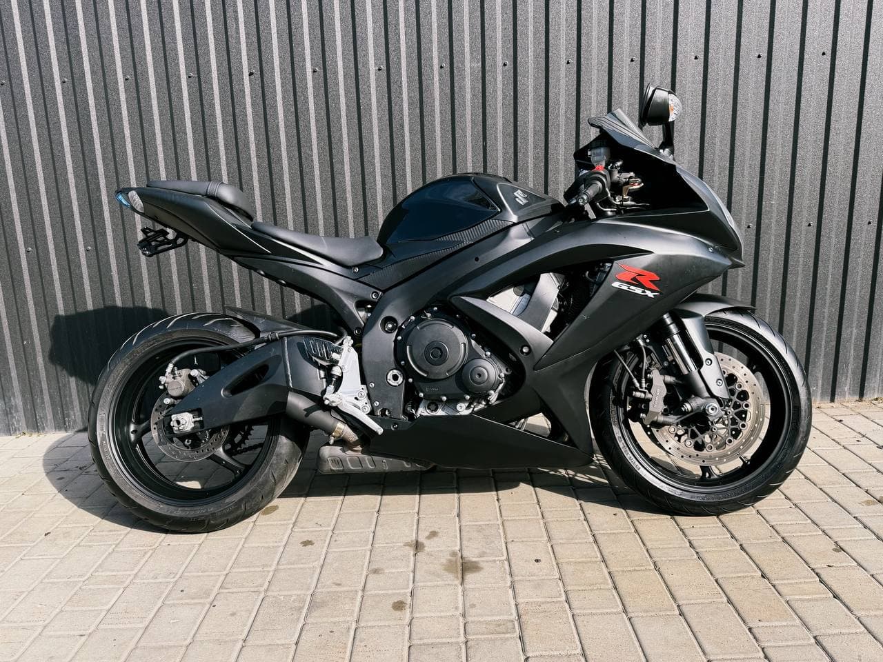 Suzuki GSX-R750