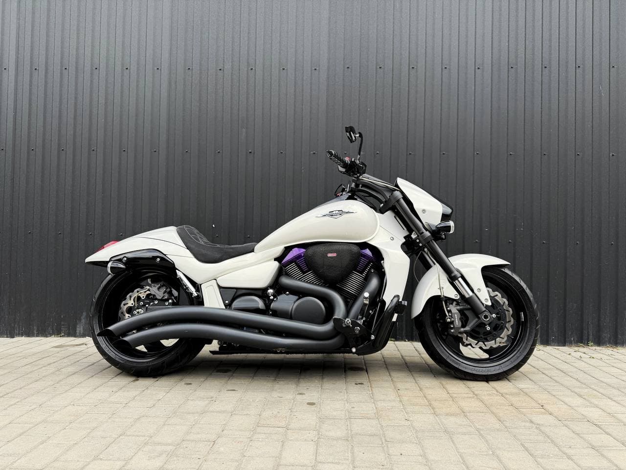Suzuki M109R
